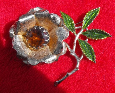 Off Signed Sarah Coventry S Vintage Amber Yellow Topaz Flower