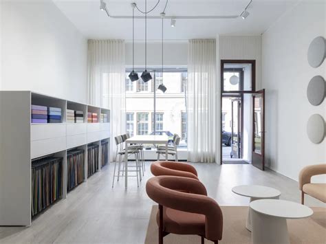 Leading supplier to the global furniture industry - Gabriel