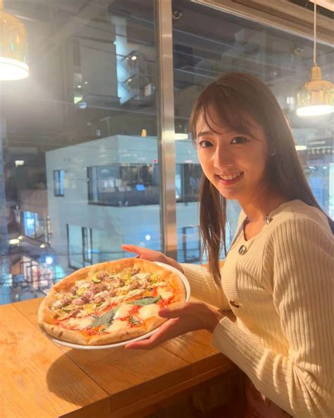 佐々木もよこさんのインスタグラム写真 佐々木もよこinstagram「【good Cheese Good Pizza】 🚃自由が丘🫧