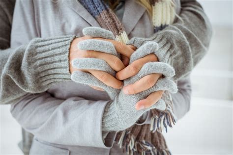 Conseils pour mains douces en hiver Révélations Sante Presse