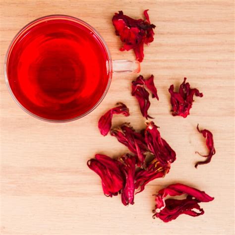 Hibiscus Oil For Hair Benefits Of Hibiscus Oil And How To Make It At