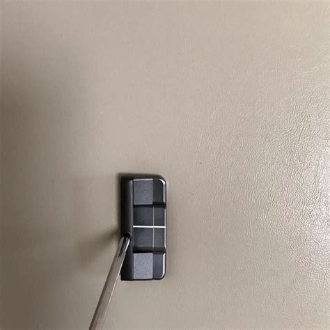 目立った傷や汚れなしオデッセイ ODYSSEY TRI HOT TRIPLE WIDE 5K センターシャフト 右用 パター マレット