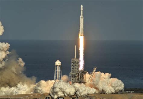 Spacex Lanza El Cohete M S Poderoso Del Mundo Rumbo A Marte La Nueva