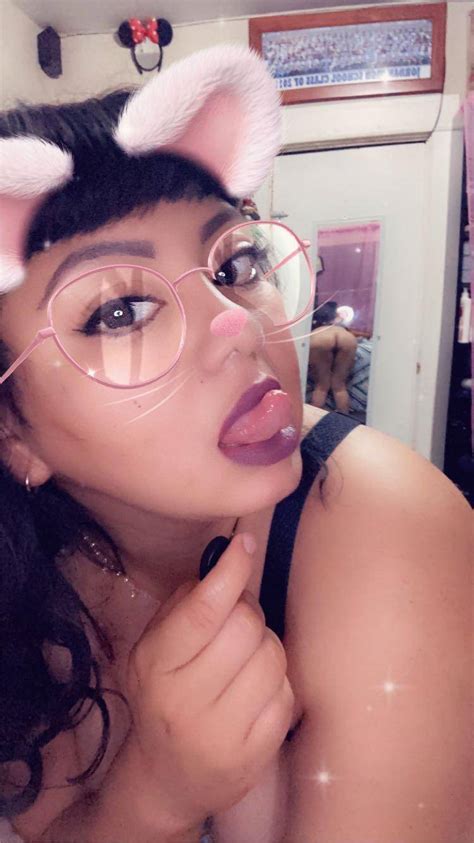 Whos Going To Eat My Ass Tonight Scrolller