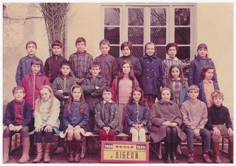 Photo De Classe Cm2 De 1969 Ecole Primaire Copains Davant