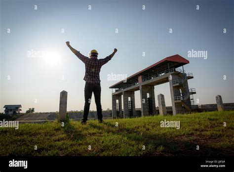 Male hands are holding hands Stock Photo - Alamy
