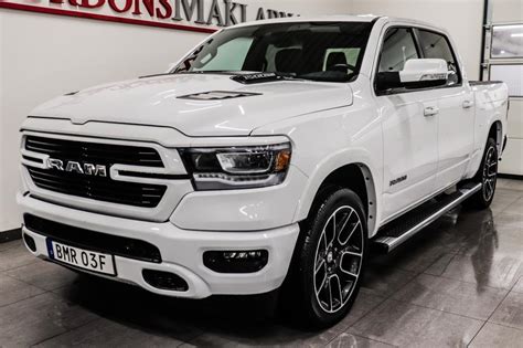 Dodge Ram 1500 Laramie Fordonsmäklarna