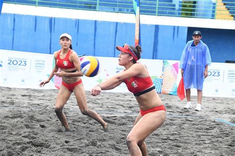 Sinaloense Abril Flores Gana Bronce En Voleibol De Playa De Los