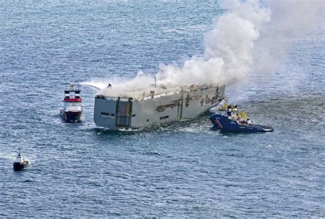 Dlaczego wybuchł pożar Fremantle Highway Nowe informacje Motoryzacja