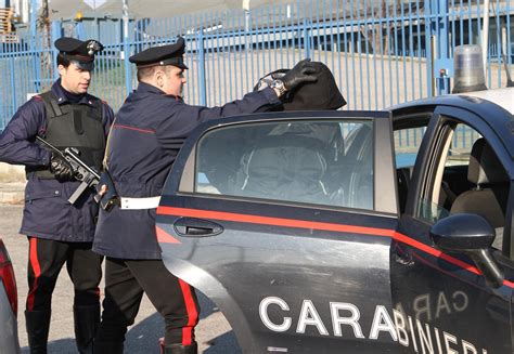 Operazione Antidroga Consegne Veloci Di Eroina Arrestati I Pendolari