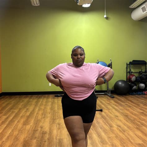 Here are 10 major benefits of using the StairMaster 👇 1. Burns fat fast