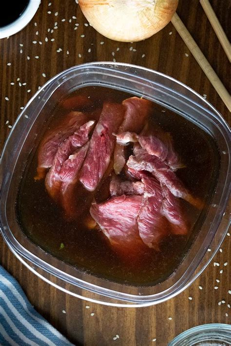 How To Make Beef Sauce 5 Easy Steps The Golden Lamb