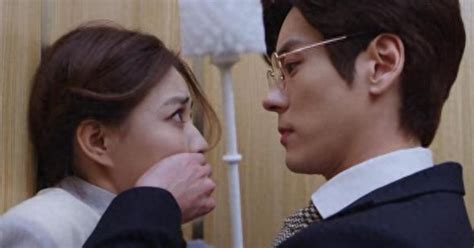 Cặp đôi có độ hot tăng hơn 400 thống trị màn ảnh Nam chính là tổng tài chị em một thời mê mẩn