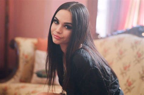 Maggie Lindemann Premieres New Music Video For Obsessed” Pm Studio