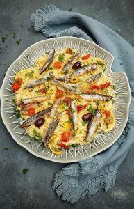 Italian Pasta with Anchovies, easy and delicious dinner idea!