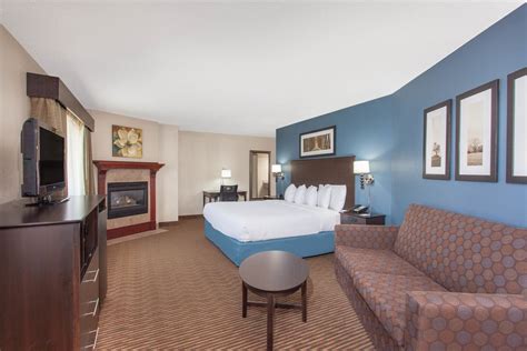 AmericInn by Wyndham Mankato Event Center | Mankato, MN Hotels