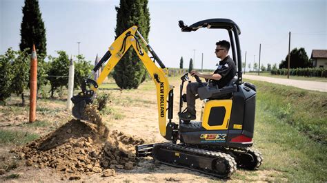 New Holland Construction Launching Its First EV Piece Of Equipment The