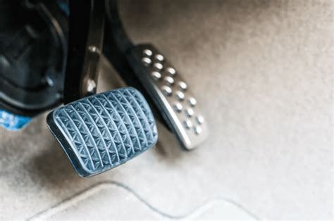 What To Do If Your Brake Pedal Suddenly Sinks To The Floor