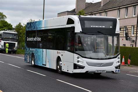 Bv Kpf Lothian Buses Volvo Bzl Mcv Demonstrator Origi Flickr