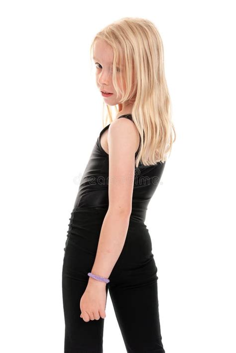 Mooie Jonge Blonde Meid Kijkt Terug Op Haar Schouder Geïsoleerd Op Witte Studioachtergrond Stock