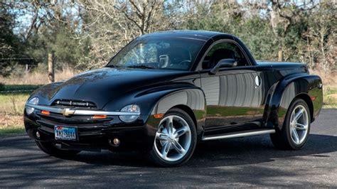 2003 Chevrolet Ssr Pickup Exterior 001 Mecum Auctions Black Front