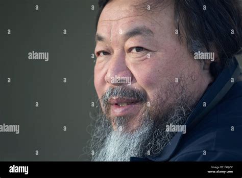 Chinese Artist Ai Weiwei Fotografías E Imágenes De Alta Resolución Alamy