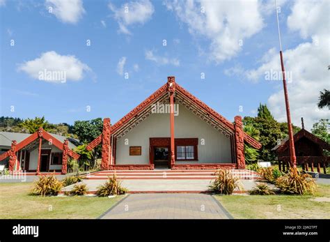 Maori Meeting House Hi Res Stock Photography And Images Alamy