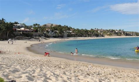 7 Swimmable Beaches In Los Cabos