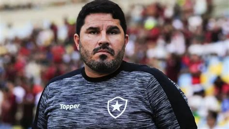 Botafogo demite Eduardo Barroca após a quarta derrota consecutiva