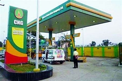 टोरैंट गैस 2023 तक खोलेगी 500 Cng स्टेशन निवेश करेगी 8000 करोड़ रुपये