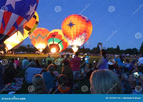 Jets Firing Field Hot Air Balloons Boise Idaho 2019 Editorial Photo Image Of Dark Field