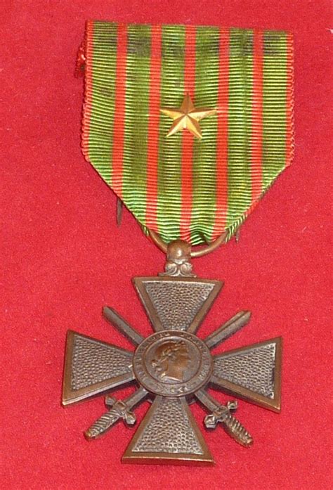 french croix de guerre antique armoury
