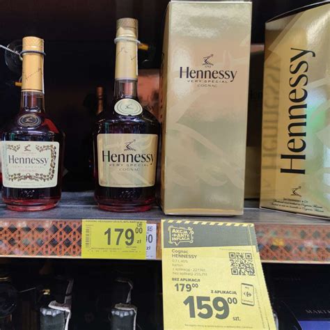 Koniak Hennessy VS Cognac 0 7l z aplikacją Carrefour Pepper pl