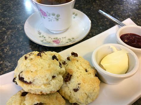 Raisin Tea Buns Traditional Newfoundland Bonita S Kitchen