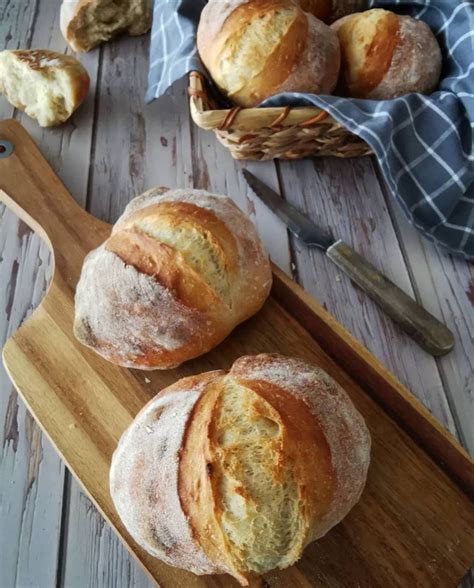 Knusprige Sonntagsbrötchen Bella cooks and travels Brot backen