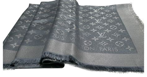 Louis Vuitton Classical Monogram Scarf Grey Silk Ref Joli Closet