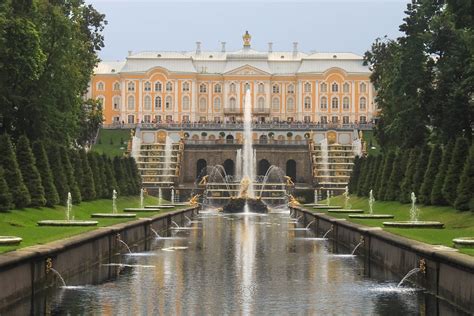 How to easily take the hydrofoil to Peterhof Palace St Petersburg