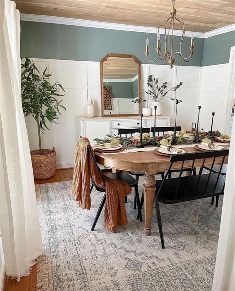 Pin By Sara Adkison On Loving The Decor Dining Room Updates Dinning