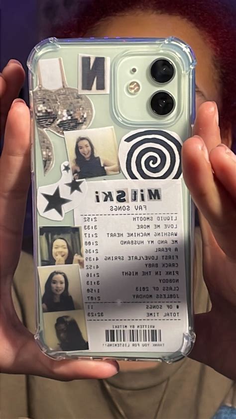 Pin de 𝐞 em ᐧ stickers phonecase pngs Capas de telefone diy