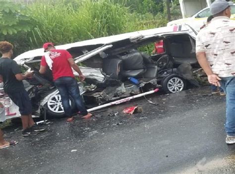 Al Menos Cinco Muertos Y Heridos En Un Accidente De Tr Nsito En