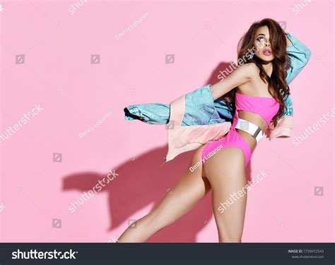 Beautiful Sexy Fitness Brunette Woman Pink Stock Photo 1739972543 Shutterstock