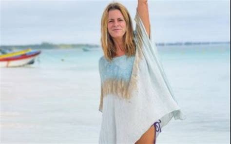 9 Hot Sexy Karina Velasco Bikini Pics