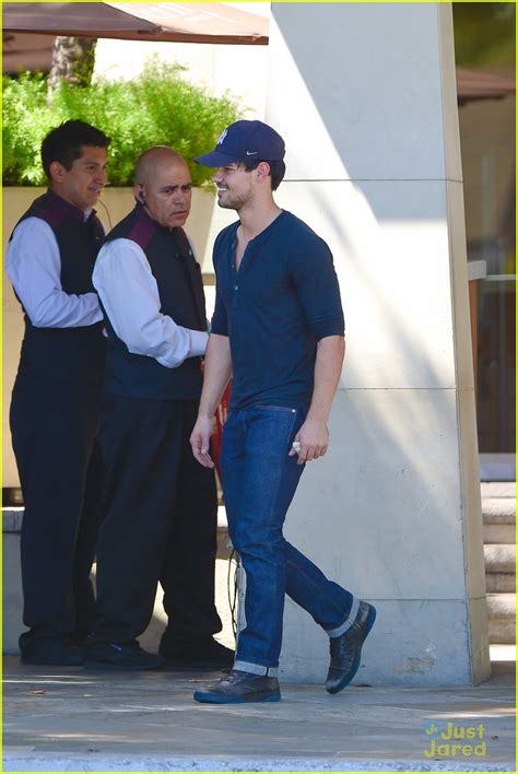 Taylor Lautner is Does All His Own Stunts for 'Cuckoo'! | Photo 676520 ...