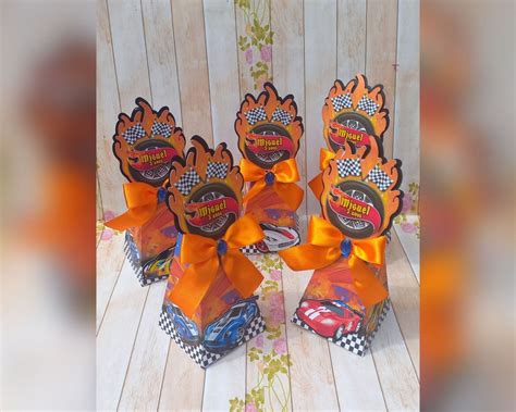 Caixa Pir Mide Hot Wheels Elo Produtos Especiais