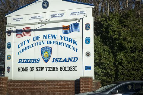Kalief Browder, Longtime Rikers Inmate Who Wasn't Convicted, Commits
