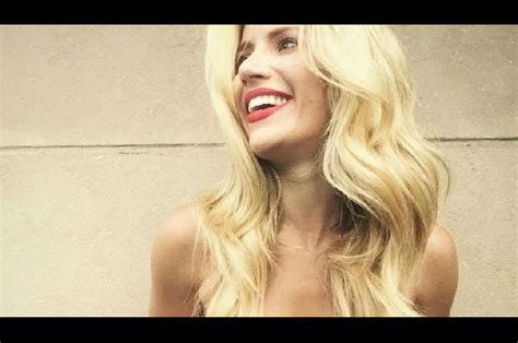 Las fotos hot de Laurita Fernández que le había sacado Fede Bal La bailarina y conductora