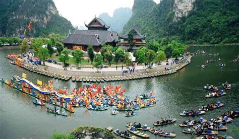 Bai Dinh Pagoda Trang An World Heritage Site Mua Cave Tour Travel