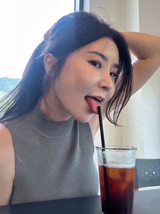 Maple Oh Maple Oh Drops Stunning Uncensored Nude Content On Onlyfans