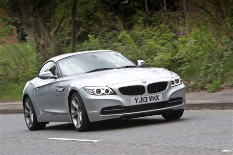 BMW E89 Z4 LCI SDrive18i Review By Autocar Autoevolution