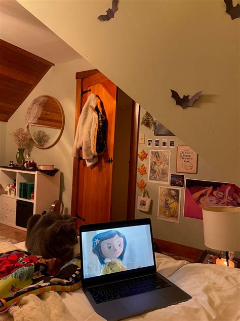 Vinyl Aesthetic Cozy Aesthetic Autumn Aesthetic Aesthetic Room